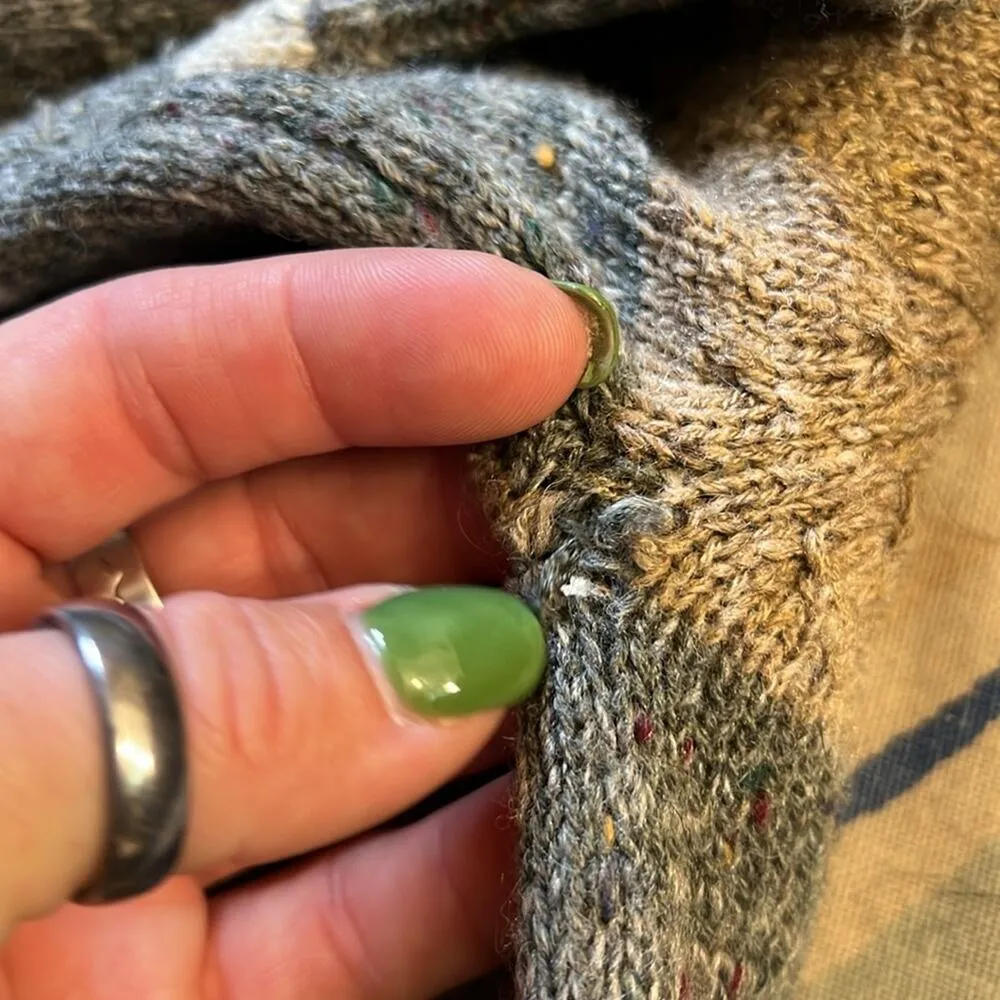 Vintage Mount Pleasant granola crunchy earthtone stripe nub knit V - Image 5