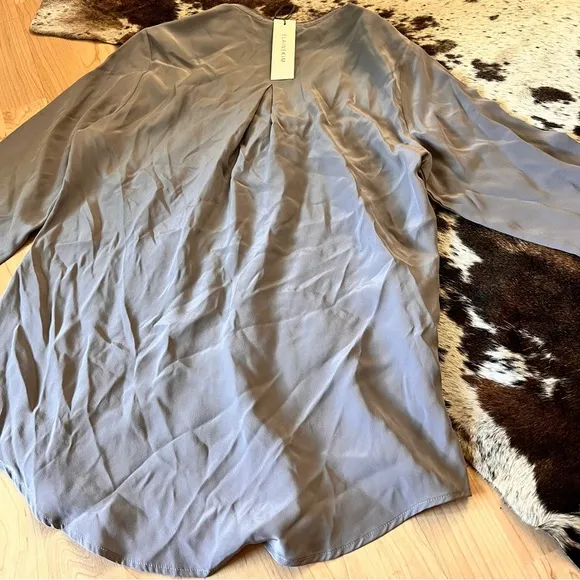 NEW ELAINE KIM Grey Quorgan‎ Silk Zip Blouse Long Sleeve Size Large NWT Gray - Image 9