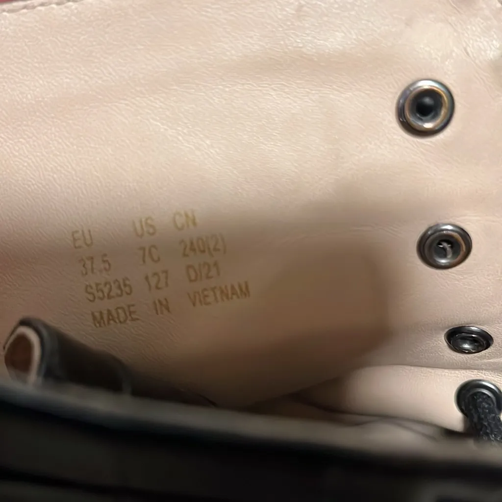 STUART WEITZMAN Nisha Black Croc-Embossed Leather Ankle Boots, Size 7 (EU 37.5) - Image 16