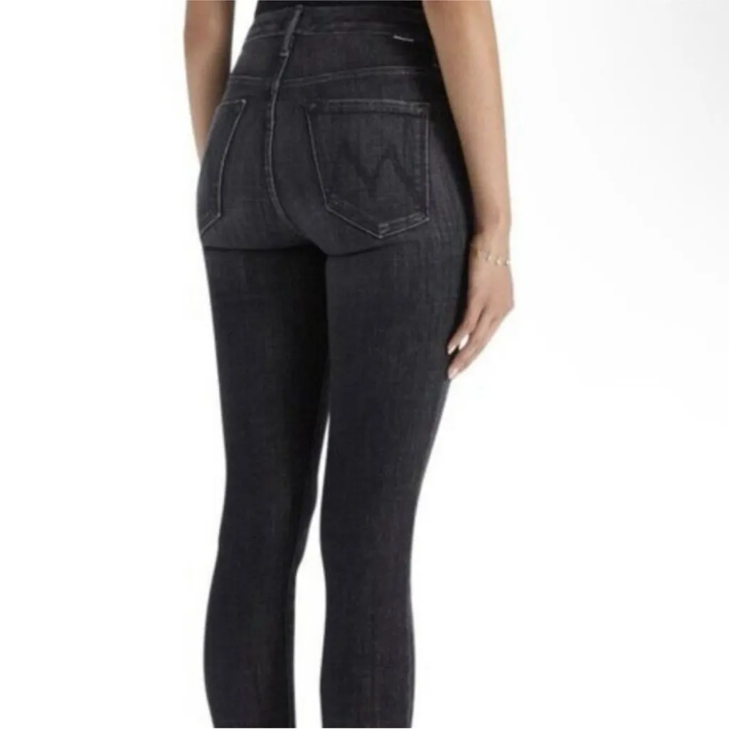 MOTHER High Waisted Ankle Fray in Blackbird Size 27 Black Jeans - Image 2