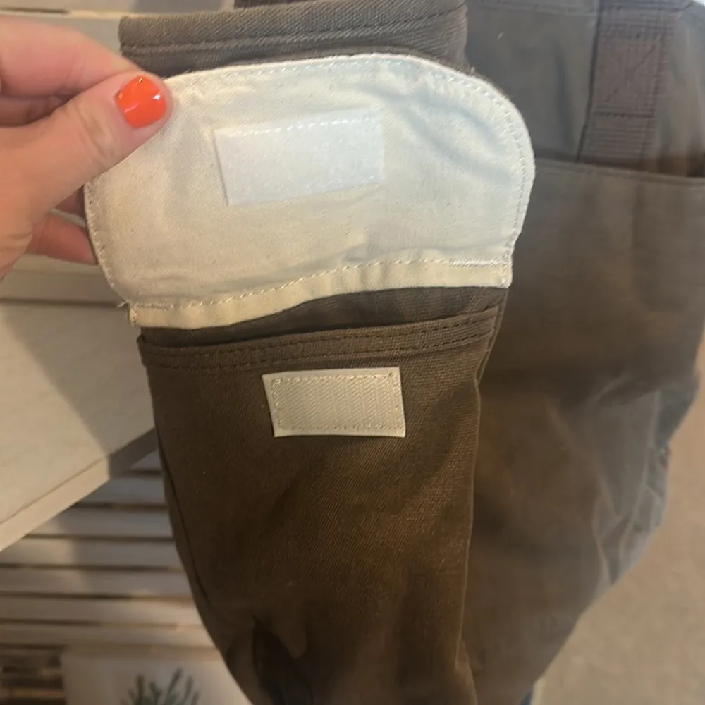 Duluth Trading Company Shoulder Bag - Image 8