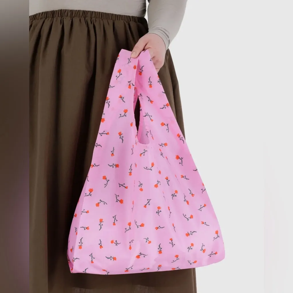 Standard BAGGU Reusable Tote Bag in Painted Wildflower Print Folds to 5x5” NWT - Image 2