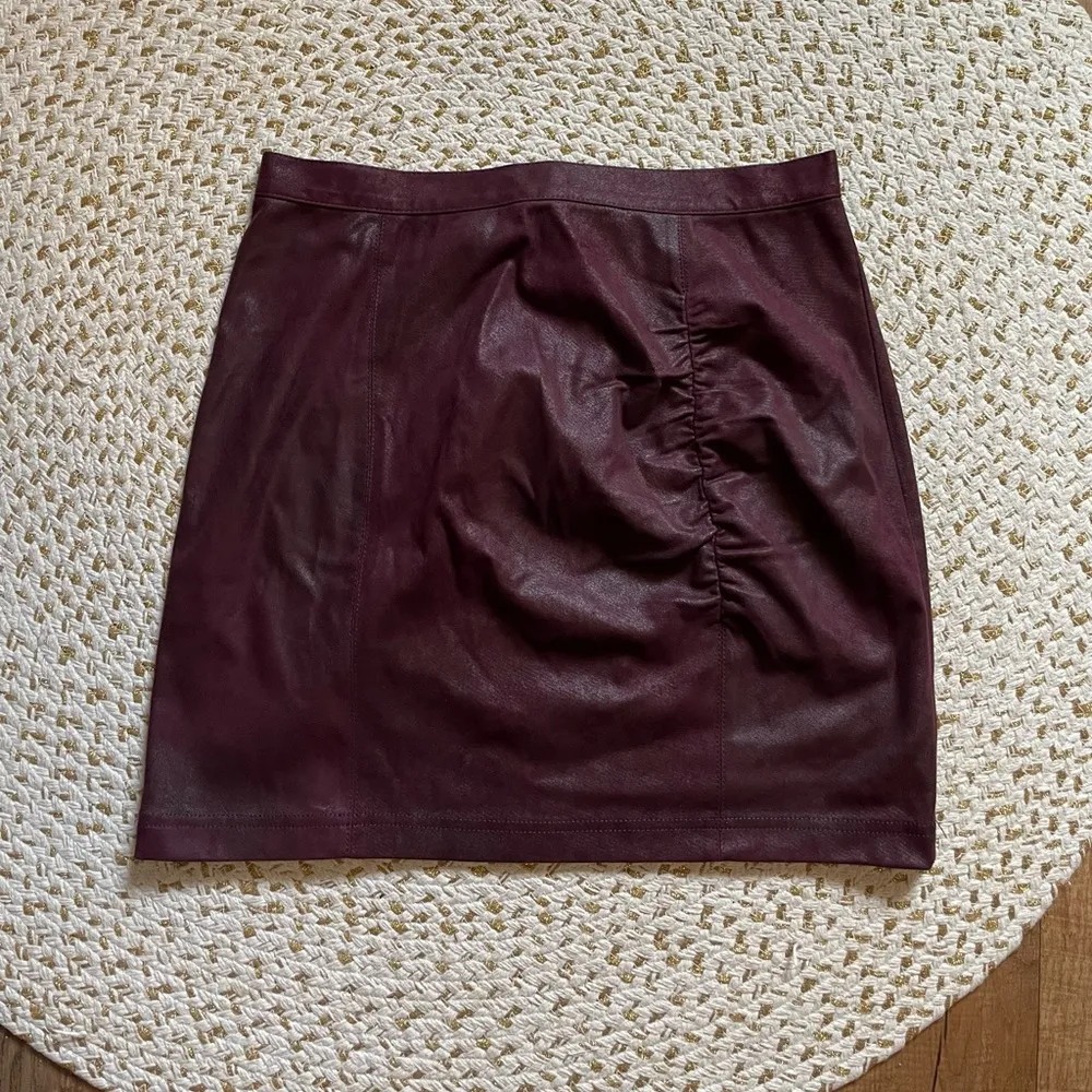 Free People  || Rumi Ruched mini skirt - Image 3