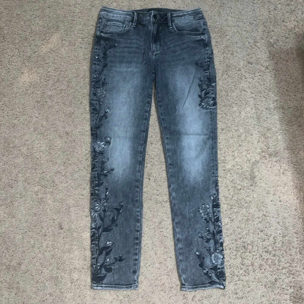 Driftwood Jackie Floral‎ Embroidered Boho Low Rise Skinny Jeans Faded Black 27 - Image 3