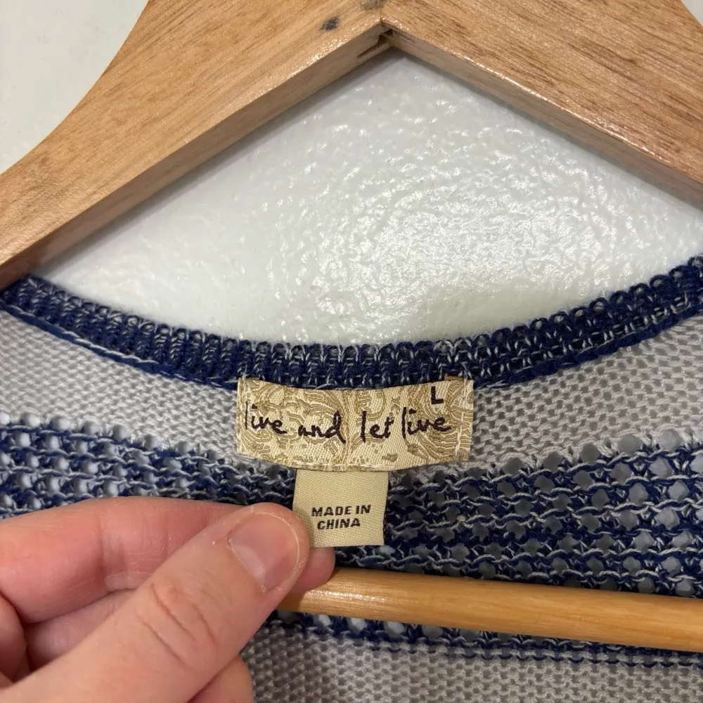 Live and let live Blue/Light Gray Striped Shark Bite Knit Tunic Sweater Size L - Image 3