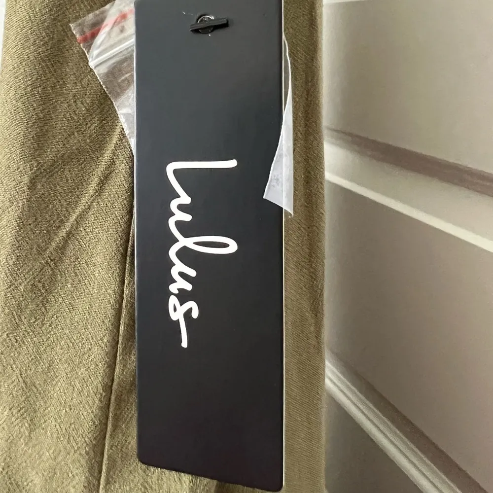 NWT Lulu’s Llewyn Culotte Button Front Jumpsuit | Olive Green | Medium - Image 8