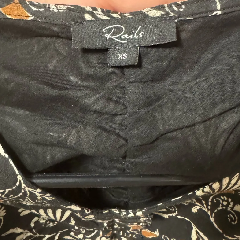 Rails Cali Cassia Floral Flutter Sleeve Peplum Top XS Black 100% Cotton - Image 7