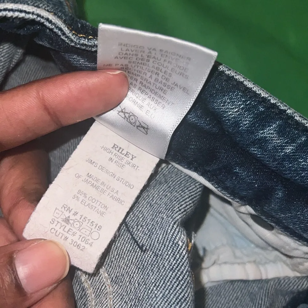 REVOLVE Father’s Daughter High Rise Riley Denim Distressed Skirt size 26 - Image 9