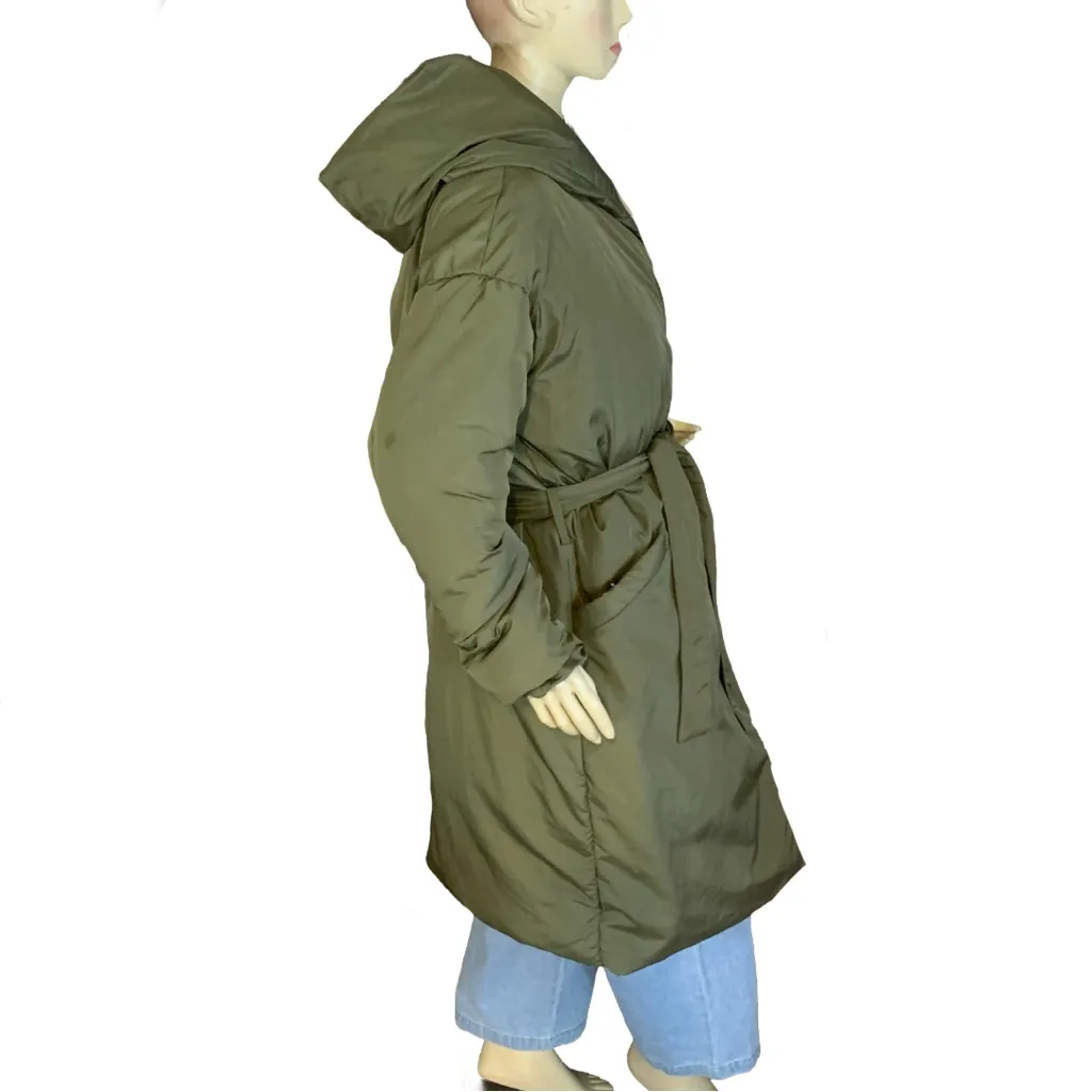 GB BY GIANI BINI FOR DILLARDS ARMY GREEN SLEEPING BAG STYLE PUFFER COAT (S) - Image 4