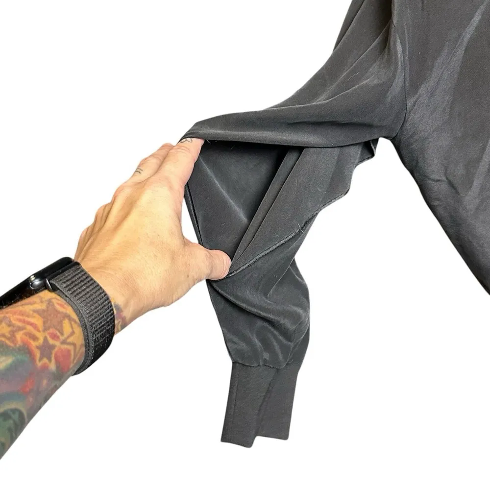 XD Xenia Design Black V Neck Silk Long Sleeve Blouse Slit Sleeves Tie Neck MED - Image 3