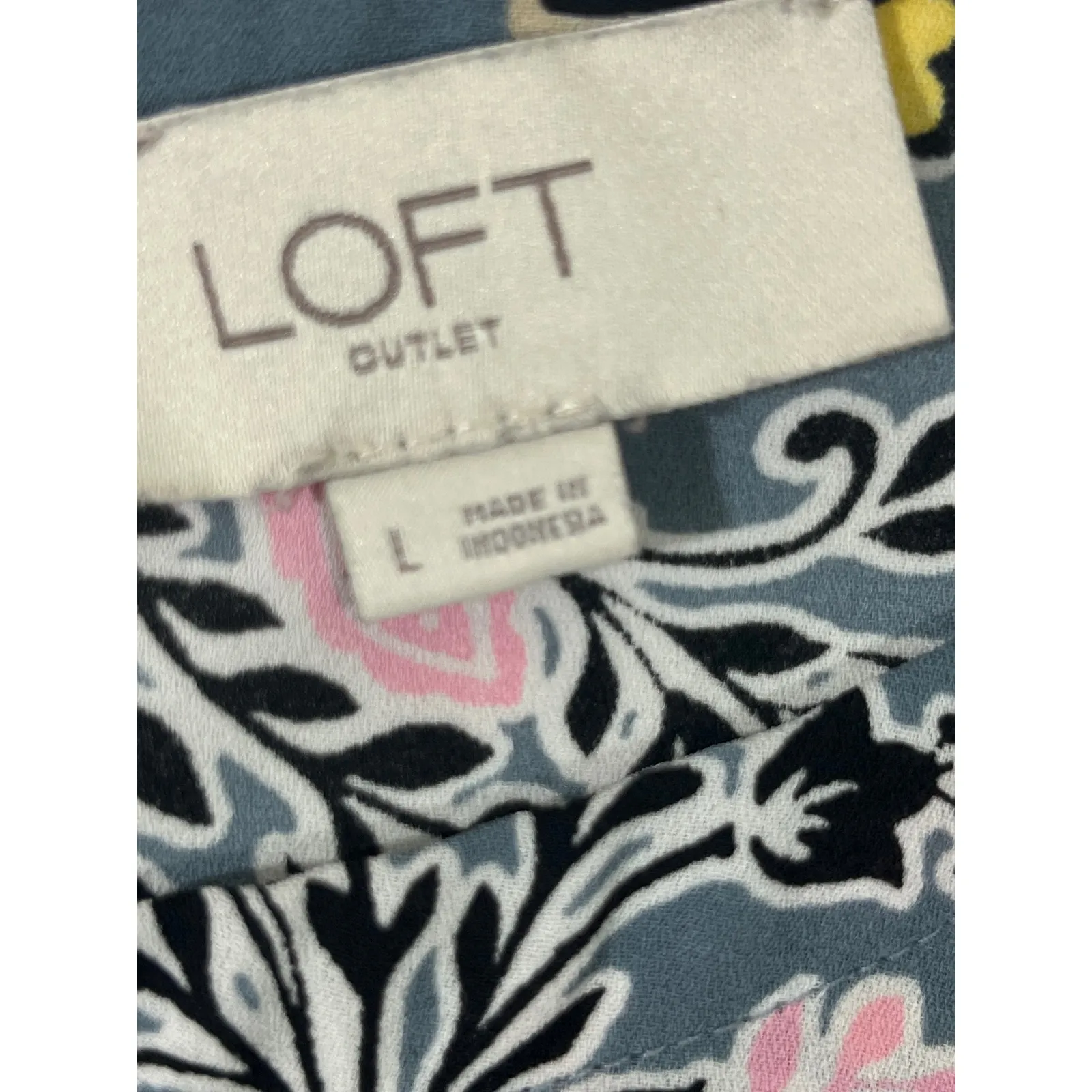 LOFT Outlet Women's Gray Floral Print Short Sleeve Keyhole Back Tunic Top Sz L Size L - Image 6