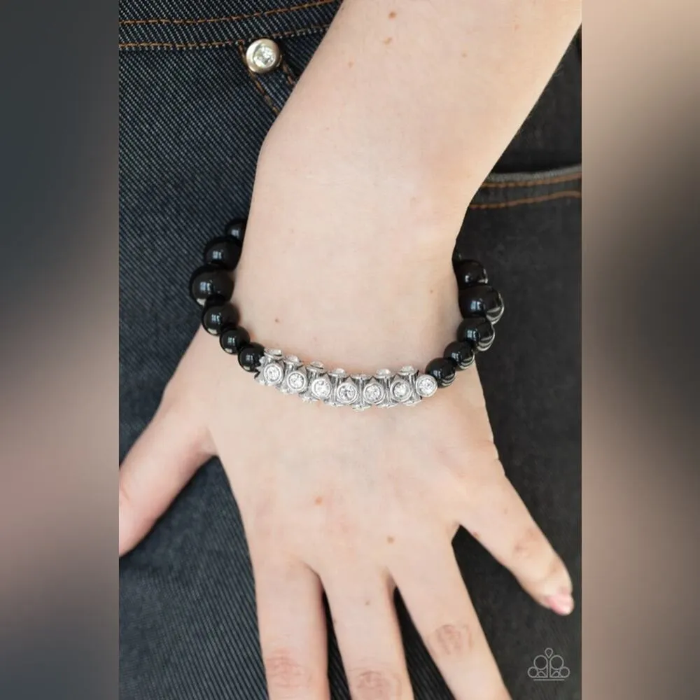Paparazzi ♥ Traffic-Stopping Sparkle - Black Bracelet - Image 3