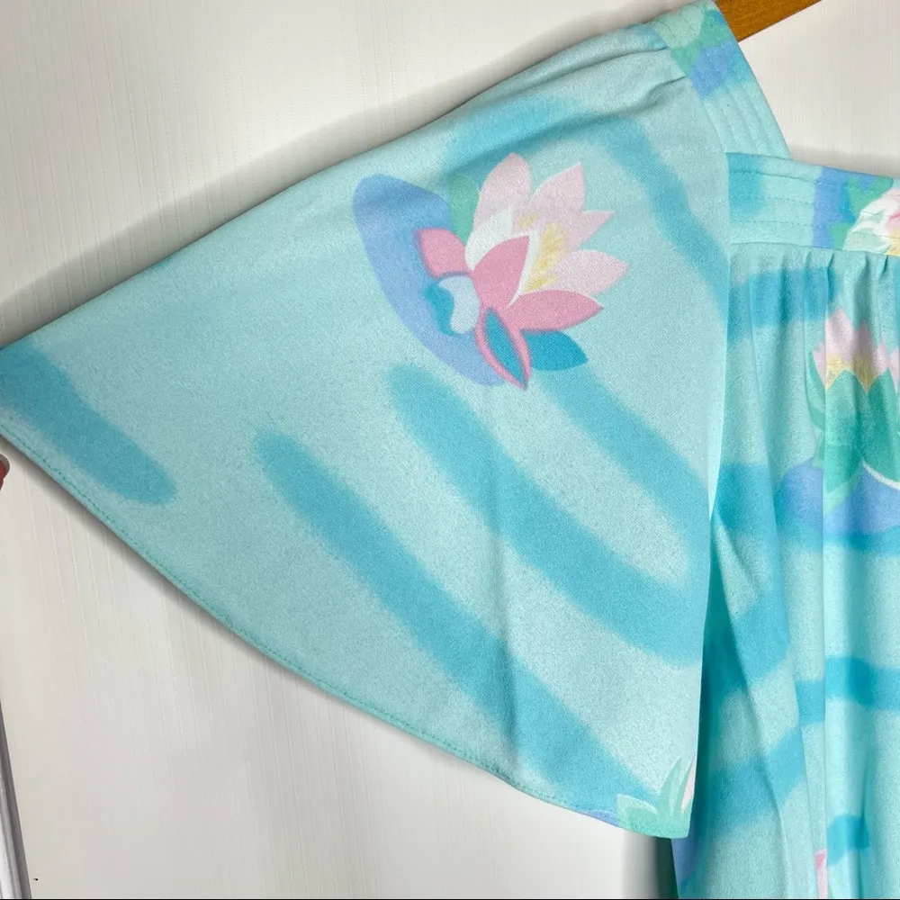 Floral Pastel House Dress partial Zip one side pocket No tags one size fits most - Image 6