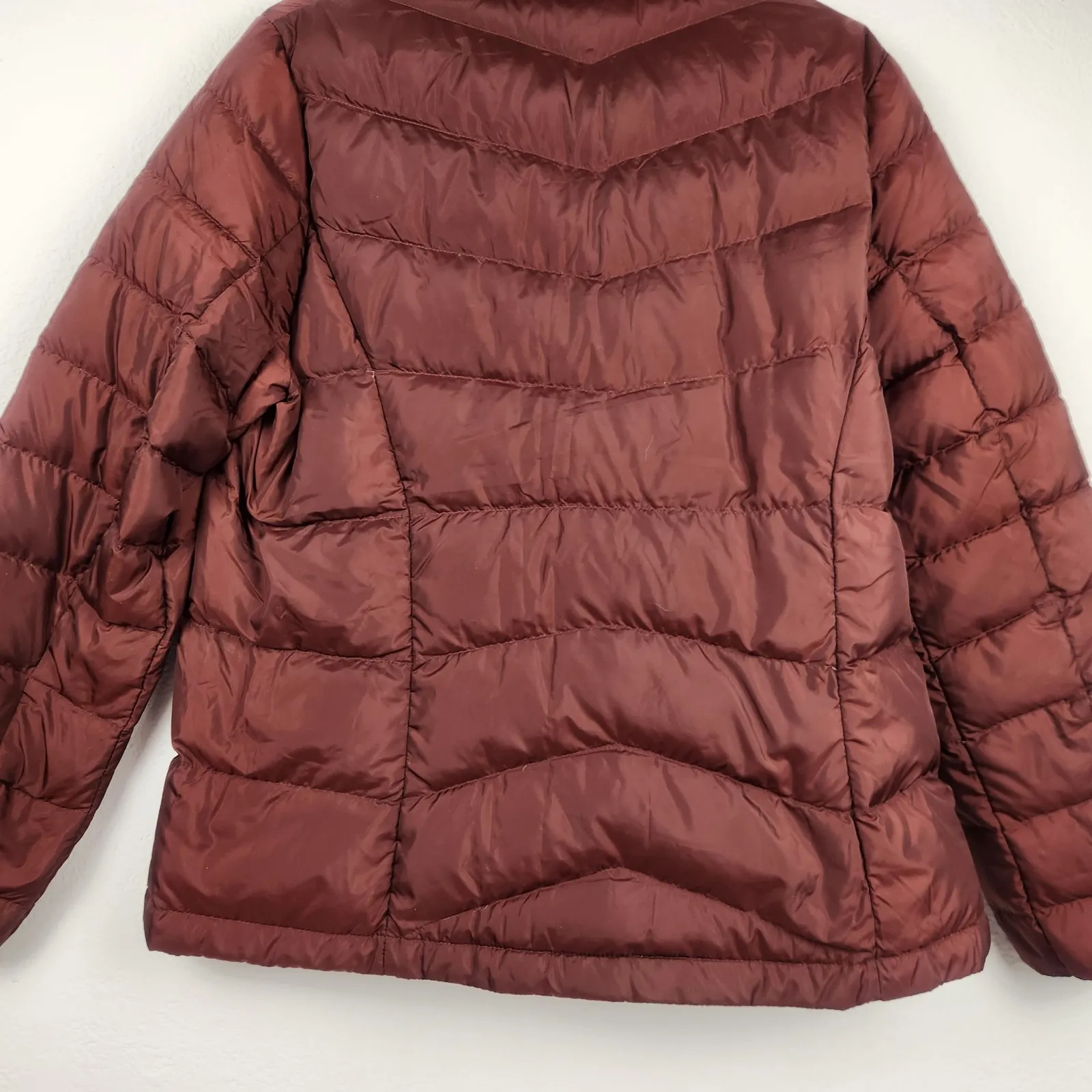 Eddie Bauer Chevron Down Jacket EB650 Women's Large Brown/Burgundy - Image 6