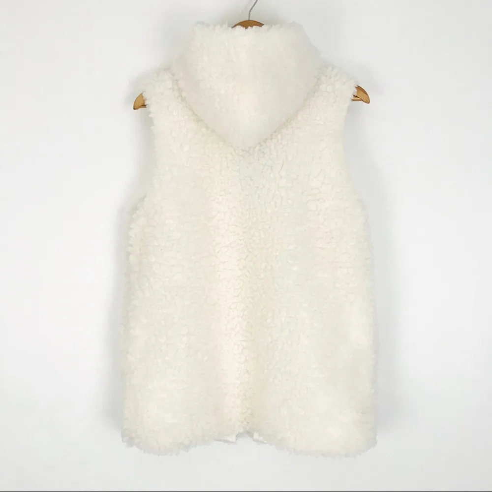 NWT Trouvé Faux Shearling Hooded Vest | One Size White Size undefined - Image 6