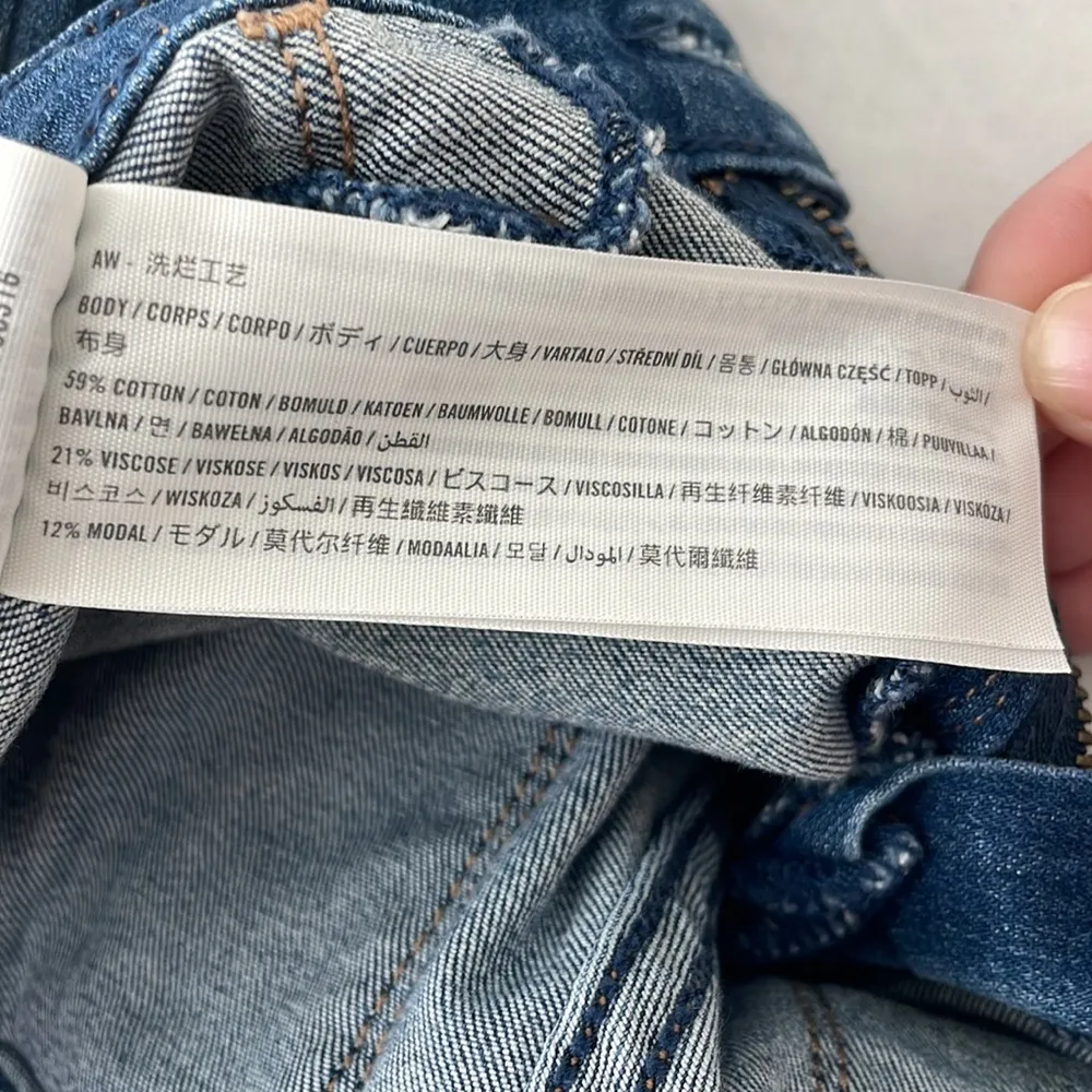 Hollister Women’s Low-Rise Blue Jean Leggings Advanced Stretch - W28, L28, R7 - Image 6