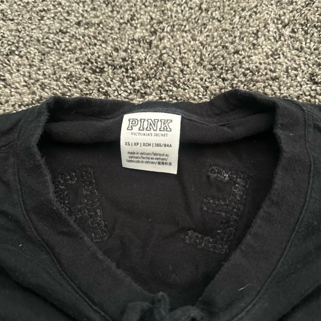 Victoria's Secret Black Tee with Dog Logo - Image 3