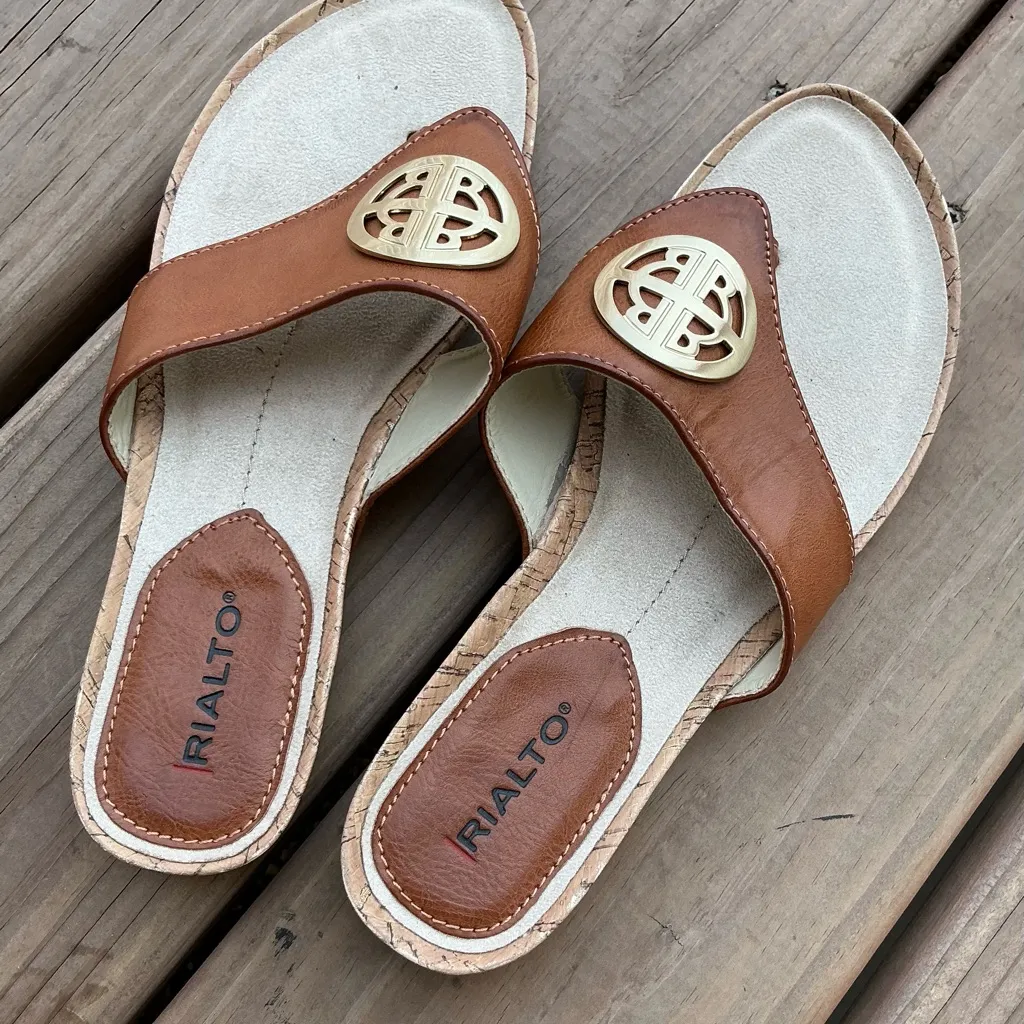 Rialto Women's Sandals with Gold Accent🌼 Brown Size 8.5 - Image 6