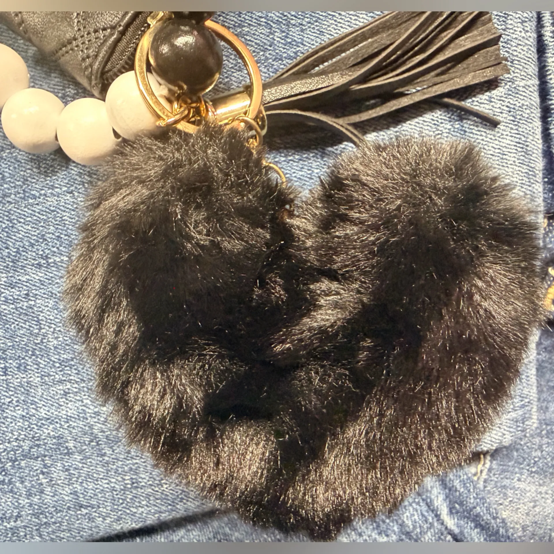 Elegant Black Quilted Key Holder with White Beads - Image 4