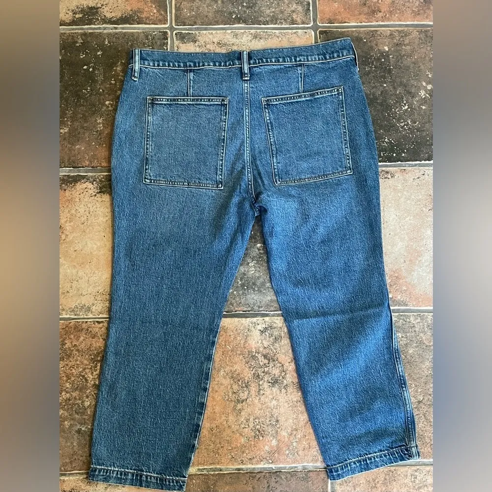 NEW J Crew Factory High Rise Straight Utility Crop Jeans Med Wash Denim Size 32P Blue - Image 2