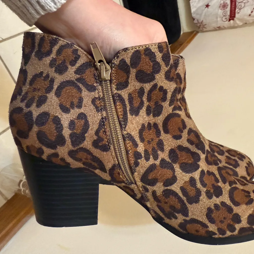 Style & Co. Brown Leopard Ankle Booties - Image 5