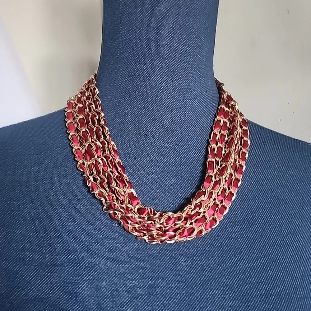 Multi Strand Gold Chain with Red Satin Ribbon Necklace Earrings Set New - Image 7