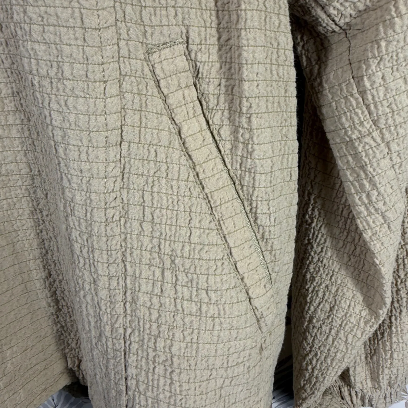 Orvis  Lightweight Textured Zip Jacket Beige Drawstring Waist Neutral Basic S - Image 3