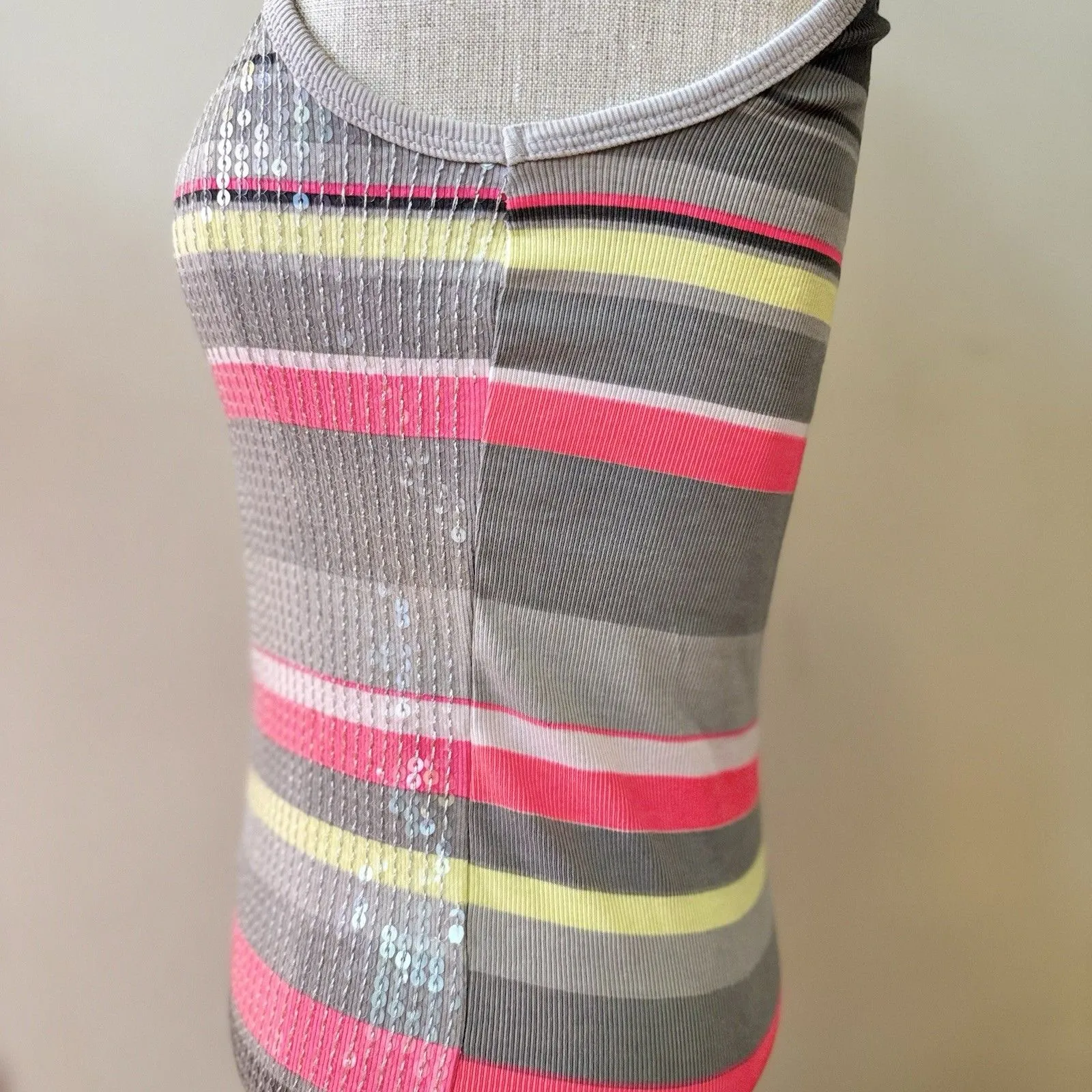 Armani Exchange A|X Women’s Sequin Tank Top 90s Y2K Multicolor Gray Pink Size M - Image 12