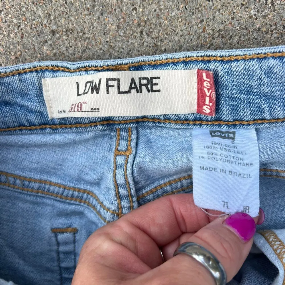 Vintage Y2K Levi's 519 Low Rise Flare Jeans Light Stone Wash Size 7 Long Junior - Image 5