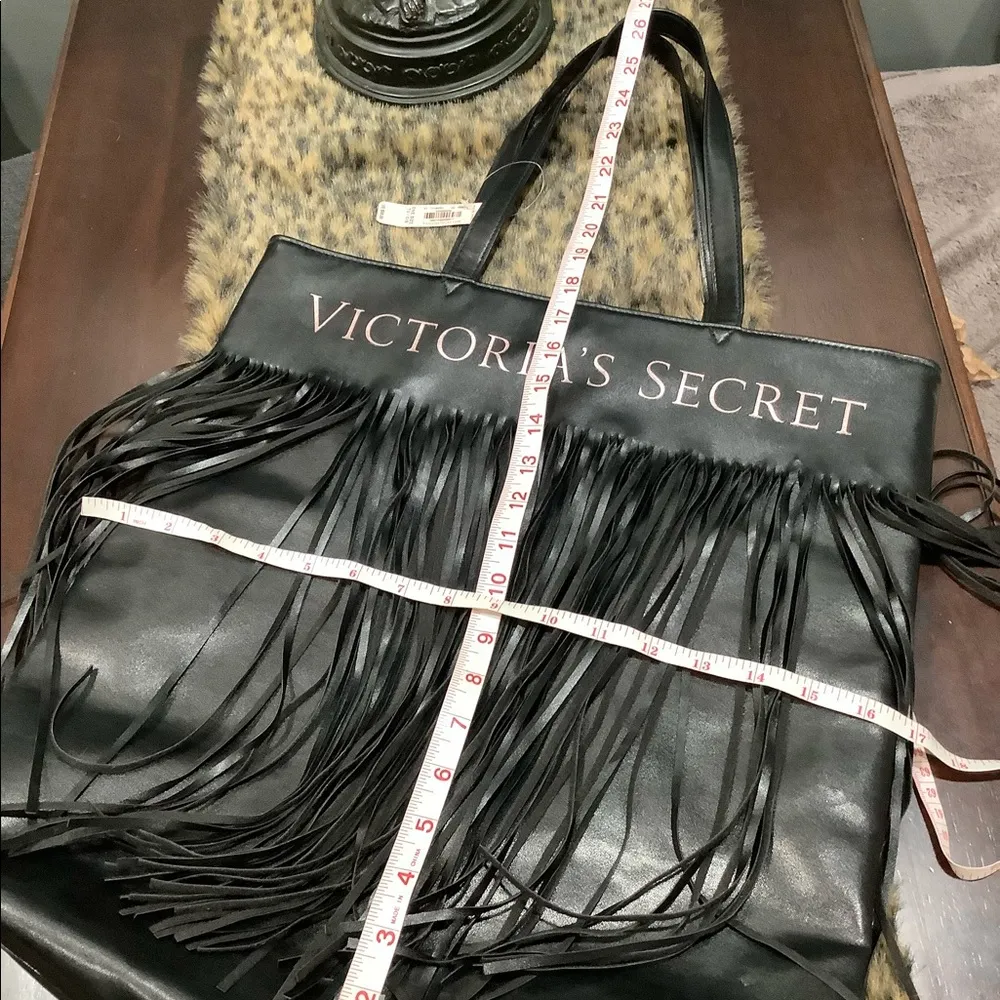 EXTRA LARGE FRINGE TOTE BY VICTORIAS SECRET - Image 4