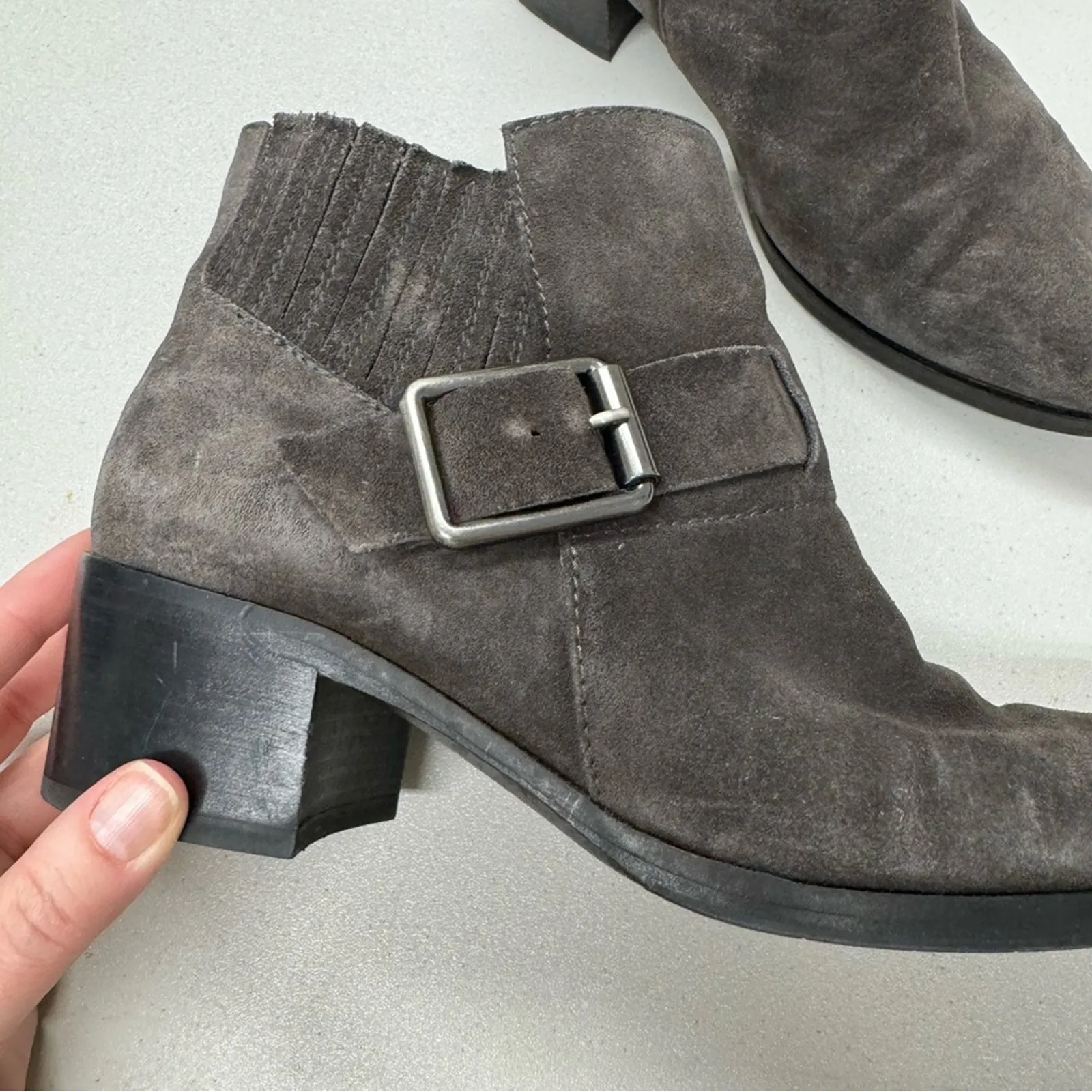 Aquatalia Grey Suede Leather Block Heel Ankle Boots Booties Womens 8 Fall Casual - Image 2