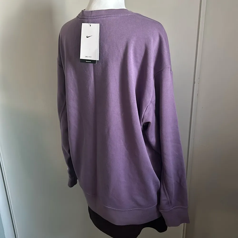 New Nike Dri-Fit Get Fit Logo Graphic Oversized Training Pullover Sweatshirt - Image 8