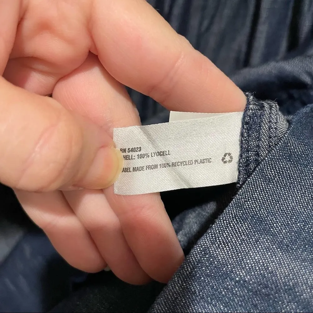 Gap Fit and Flare Denim Chambray Dress Petite 4 - Image 6