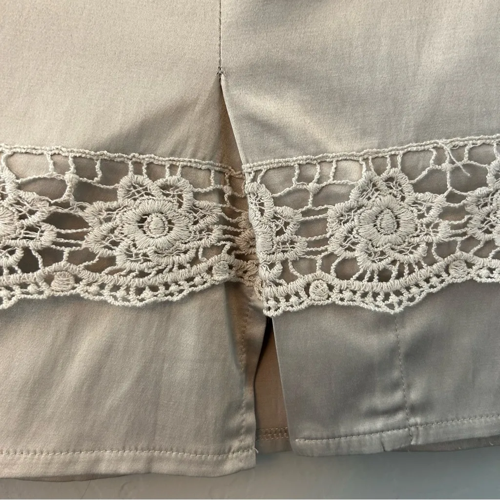 ⭐️Downeast basics silver satin pencil skirt with crochet lace size medium - Image 12