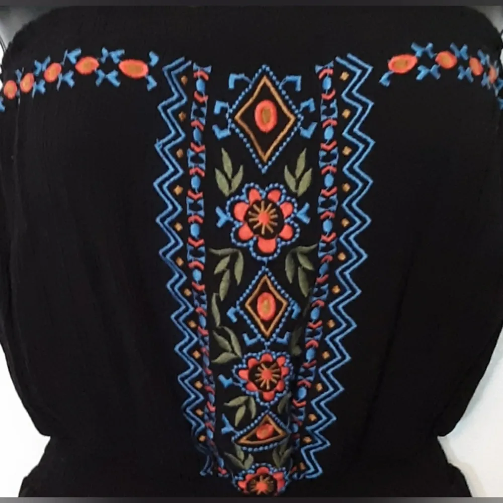 Xhilaration sleeveless romper - Image 2