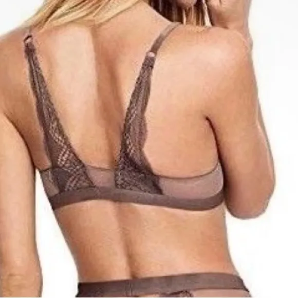 Victoria's Secret Very Sexy Limited Edition Olive Green Velvet Strap Push-up Bra - Image 12