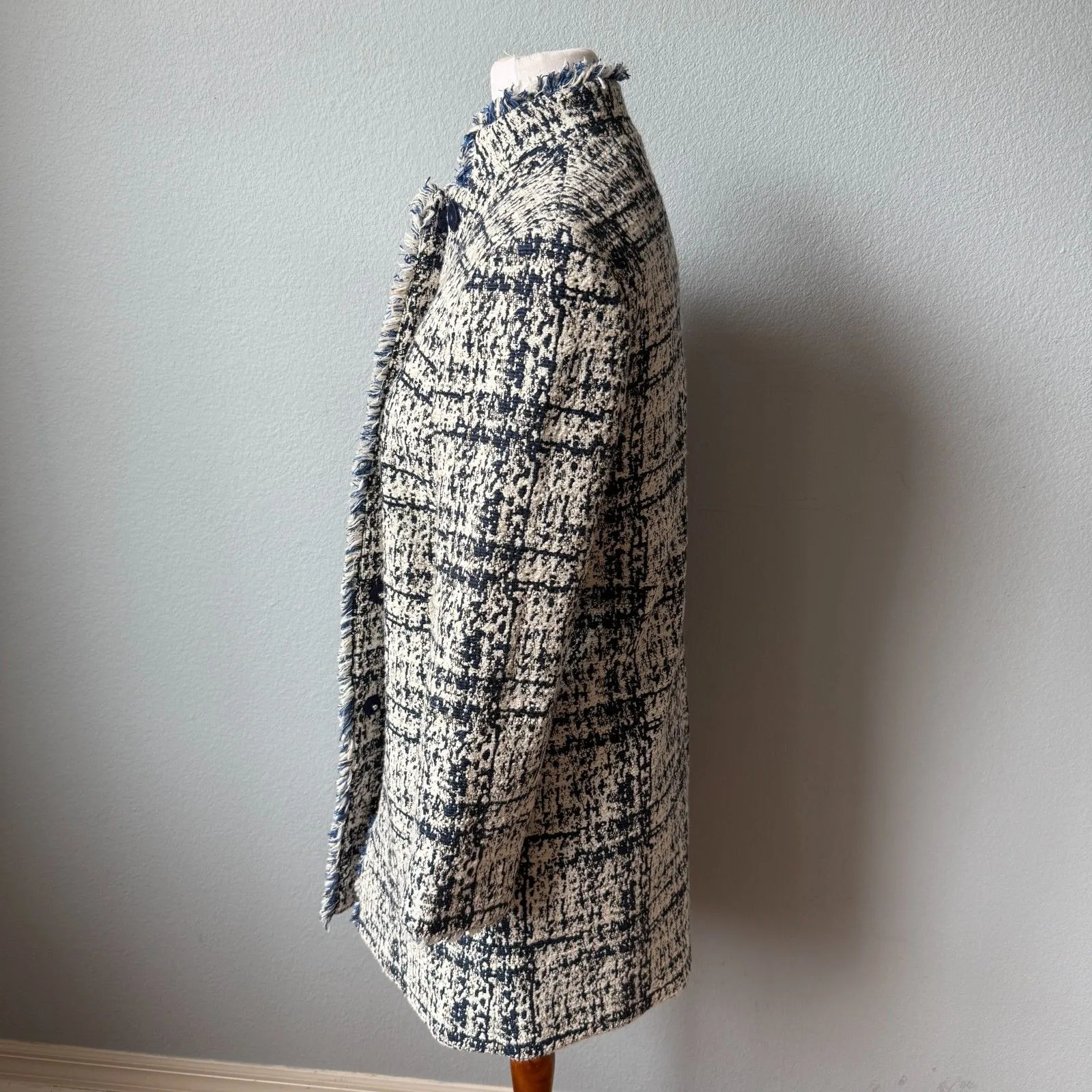 J. McLaughlin Walden Navy Tweed Coat Size Small - Image 4