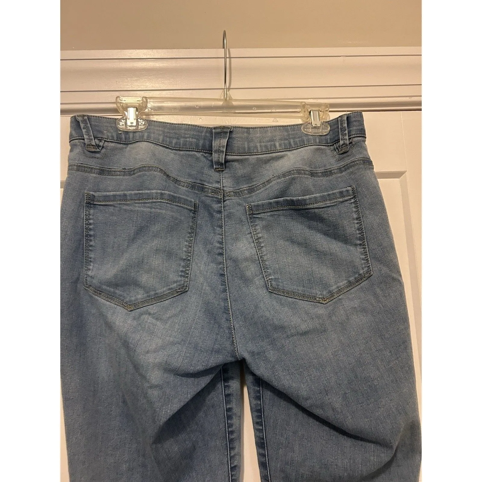 Democracy Jeans Women Size 12 Blue "Ab" Technology Tapered Fray Hem Denim Jeans - Image 9