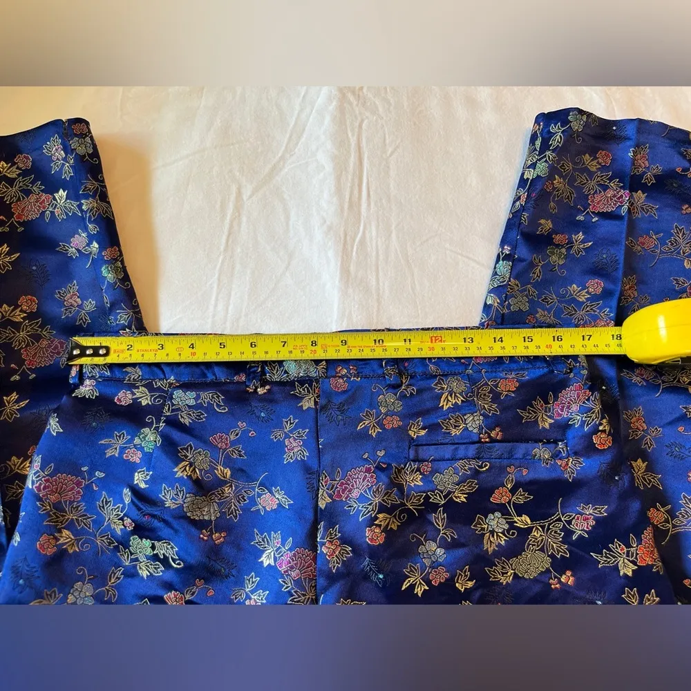Reclaimed Vintage Brand Cigarette Pants Blue Floral Size UK M, US S, 6, EUC - Image 4