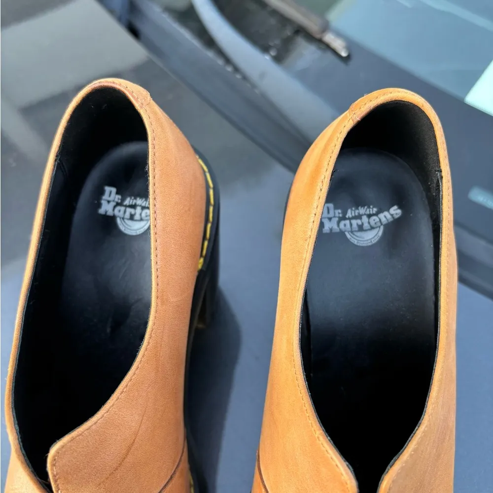 Dr Doc Martens Cordelia Brown Tan Heeled Heels court shoes size 8 - Image 3