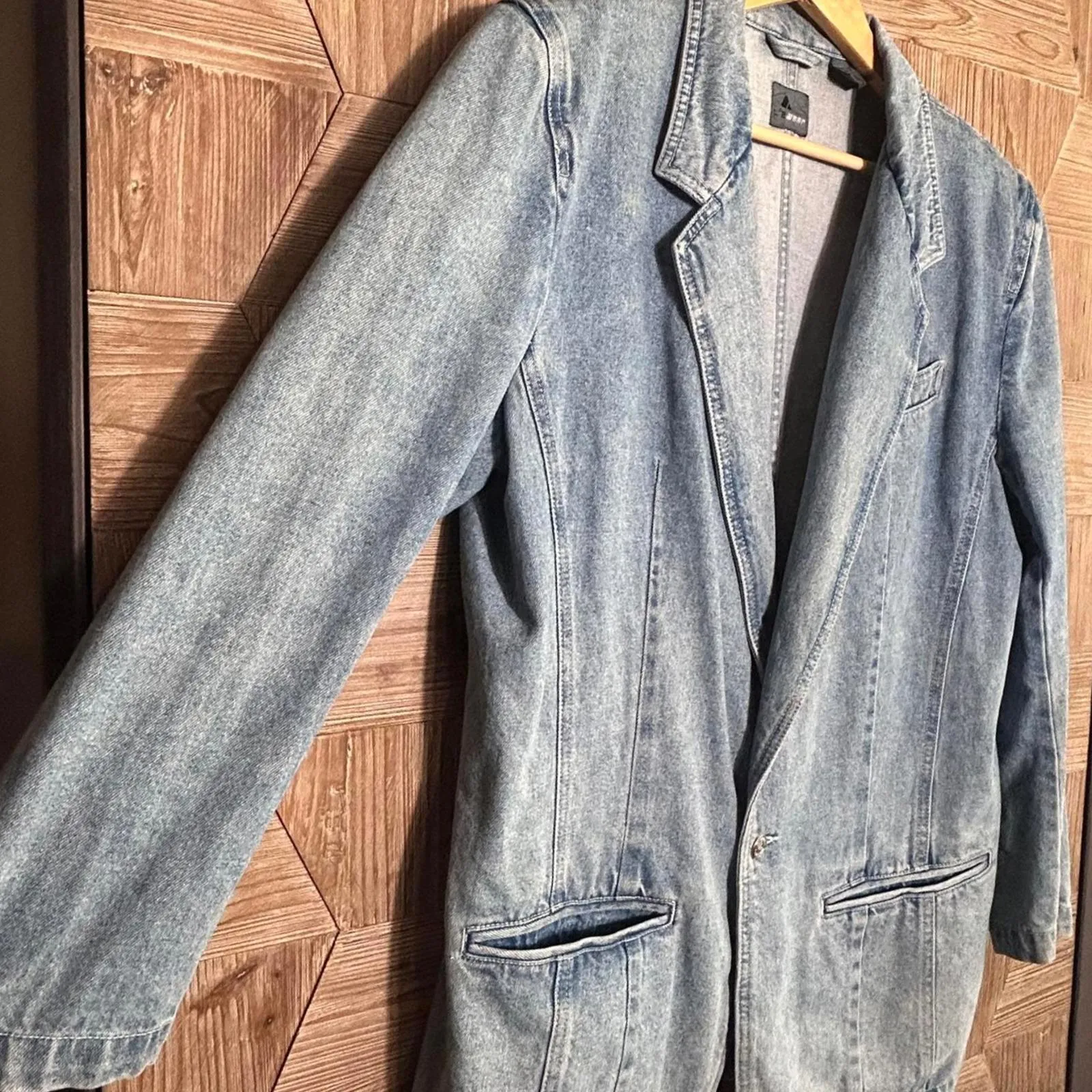 LizWear Vintage Denim Blazer Size 14 1980s Casual Chic - Image 4
