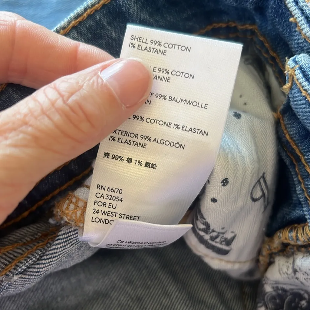 Anthropologie Pilcro Blue Embroidered Slim Boyfriend Jeans.  Size 25 - Image 9