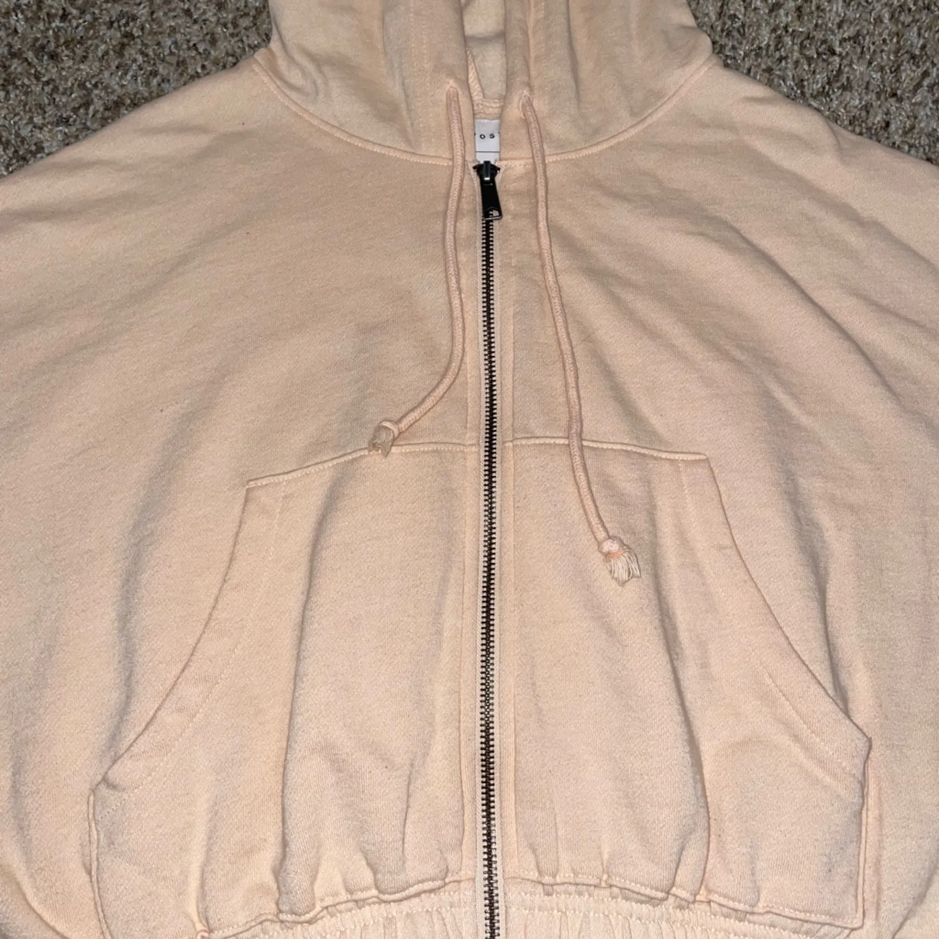 Aeropostale cropped hoodie - Image 3