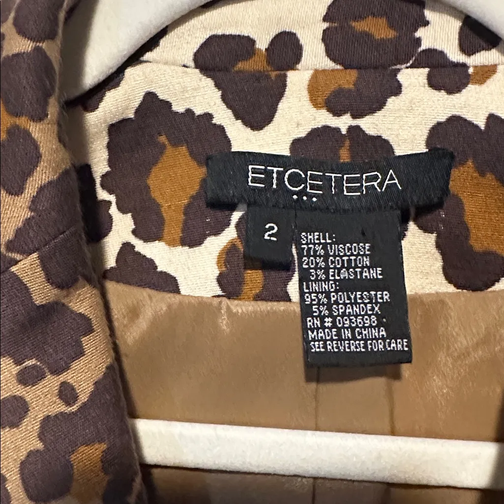 Etcetera size 2 leopard blazer - Image 4
