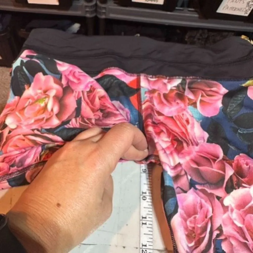 Lululemon Run: Inspire Crop II Secret Garden /‎ Black - Image 7