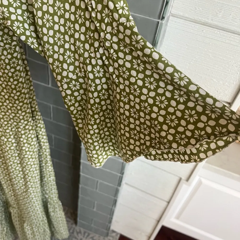 Bali Cargo Company Women’s Dress Floral Green Bohemian Medium - Image 3