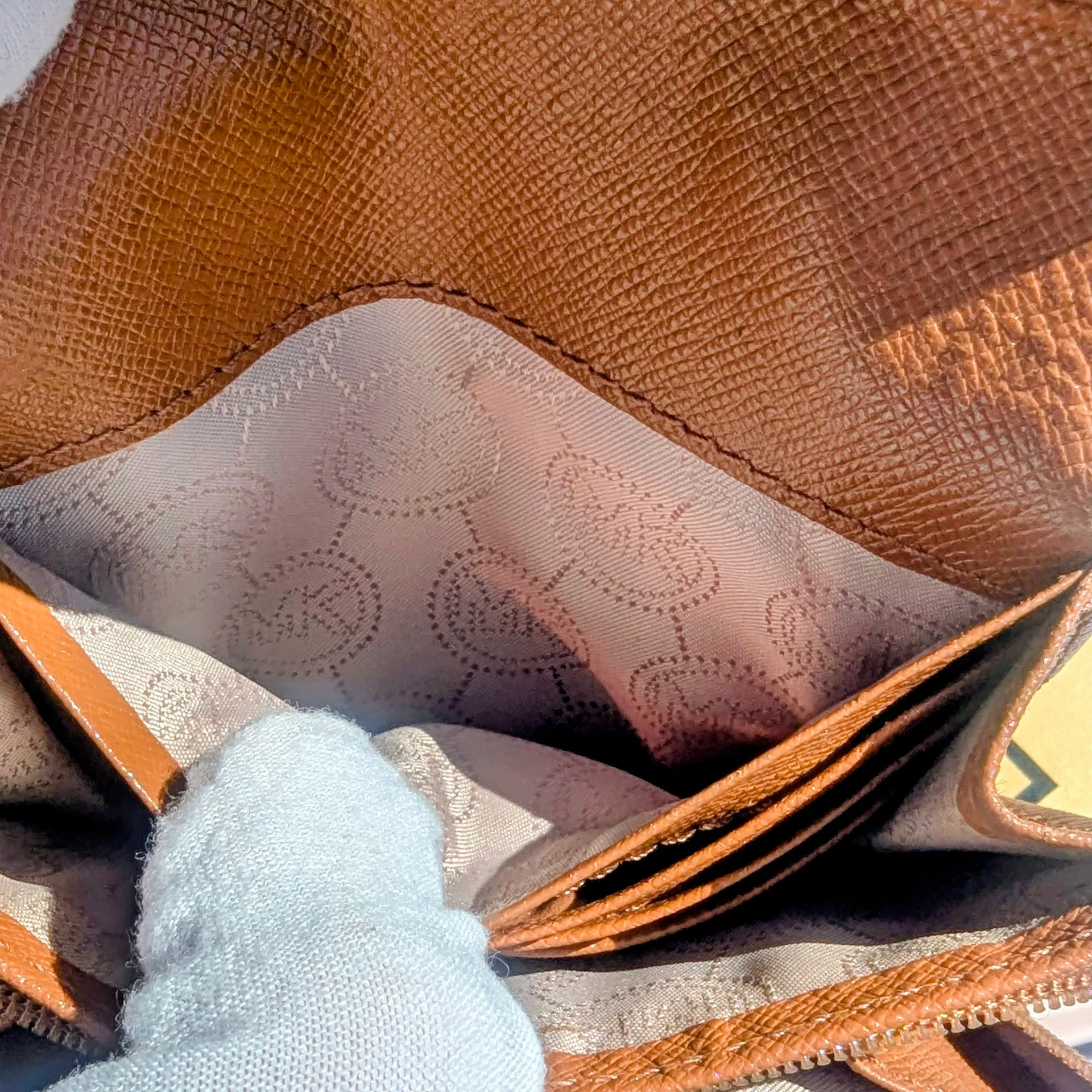 MICHAEL Michael Kors Jet Set Wallet Dark Brown & Beige - Image 9