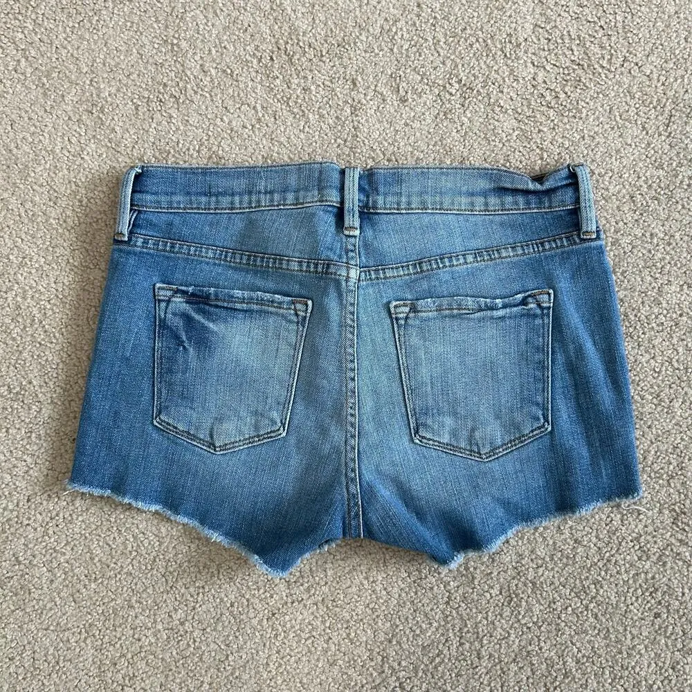 Frame Denim Medium Wash Blue Distressed Low Rise Le Cut Off Shorts Size 24 - Image 2