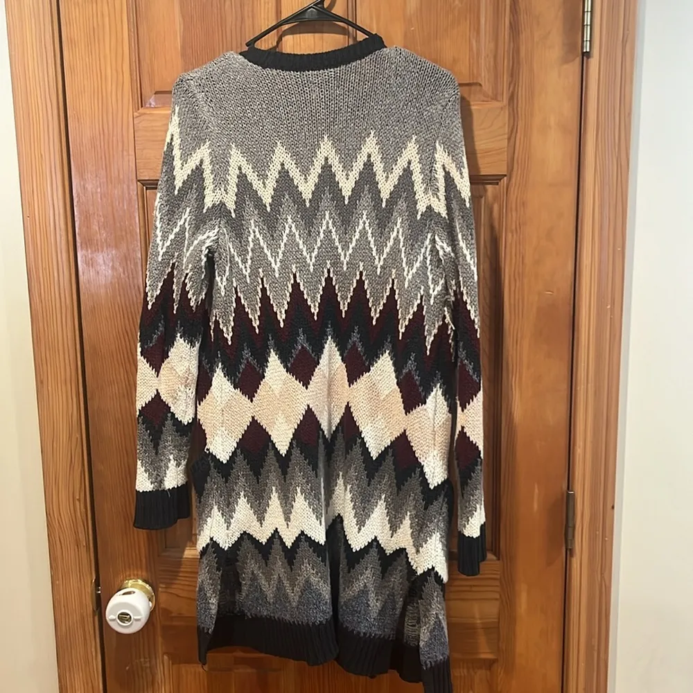 American Eagle outfitters long  heavy knit open cardigan sweater size medium. - Image 4