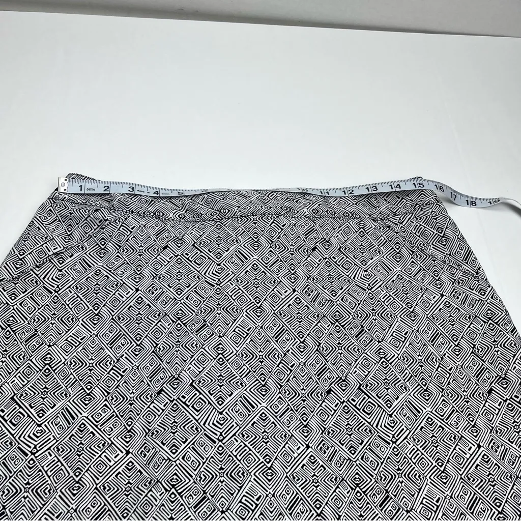 Coral Bay Golf Womens‎ Size 10 Black White Skort Three Pockets Athletic Active - Image 4